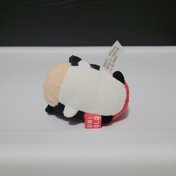 Uniqlo Disney Tsum Tsum Plush Mickey Mouse 3.5" Like NEW - Picture 3 of 3